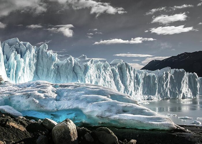 Glacier Greeting Card featuring the photograph Glaciar 74 by Ryan Weddle