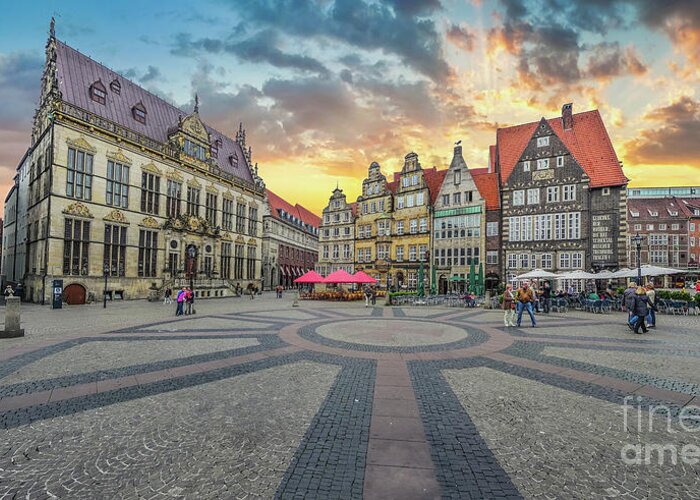 Am Markt Greeting Card featuring the photograph Golden Skies of Bremen by JR Photography
