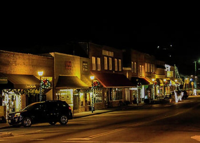 West Jefferson Greeting Card featuring the photograph Jefferson Avenue Aglow by Dale R Carlson