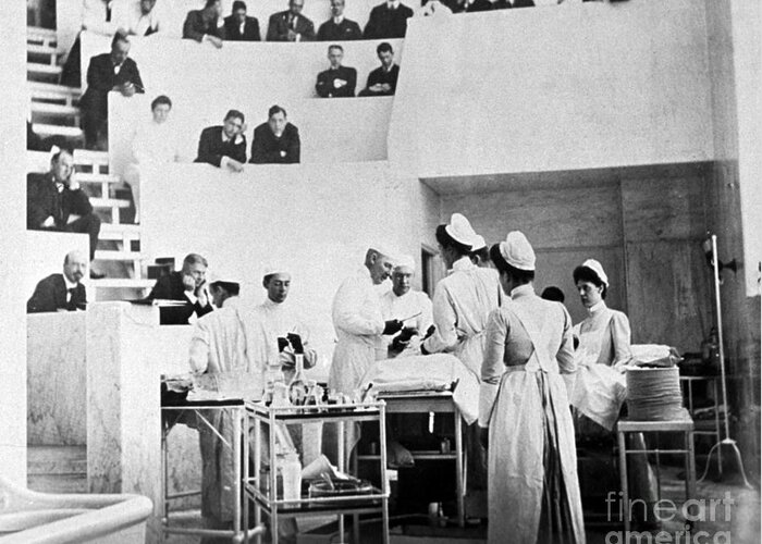 Medical Greeting Card featuring the photograph John Hopkins Operating Theater, 19031904 by Science Source