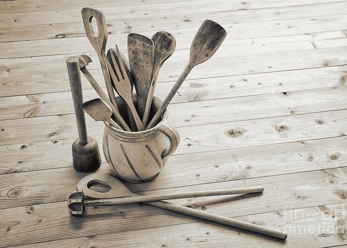 Photo Greeting Card featuring the photograph Kitchen Utensils by Jutta Maria Pusl