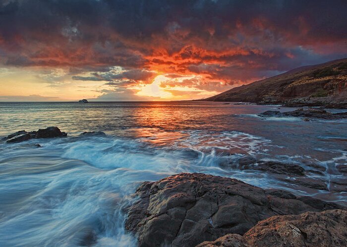 Maui Hawaii Mcgregor Point Sunset Ebb N Flow Seascape Clouds Tropics Greeting Card featuring the photograph Maui Skies by James Roemmling
