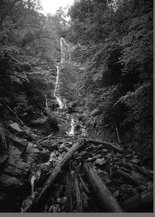 Falls Greeting Card featuring the photograph Mingo Falls by William Wetmore