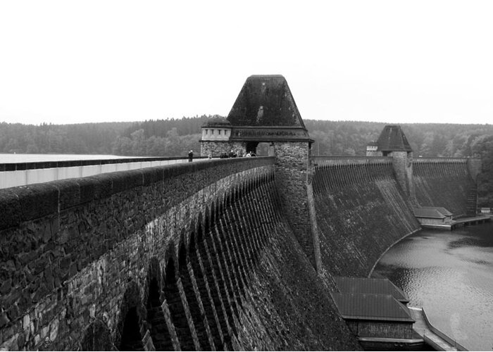 Black And White Greeting Card featuring the photograph Mohne Dam by Richard Denyer