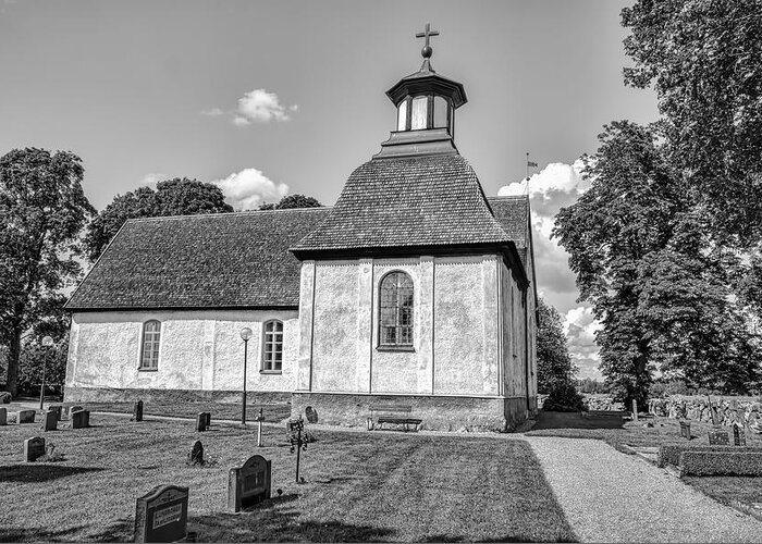 Monochrome Greeting Card featuring the photograph Monochrome Church Teda by Leif Sohlman