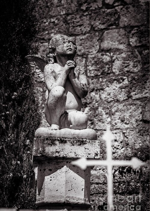 Angel Greeting Card featuring the photograph Praying angel in Auvillar cemetery BW by RicardMN Photography