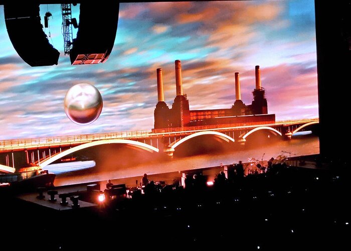 Roger Waters Greeting Card featuring the painting Roger Waters Tour 2017 - Welcome To The Machine by Tanya Filichkin