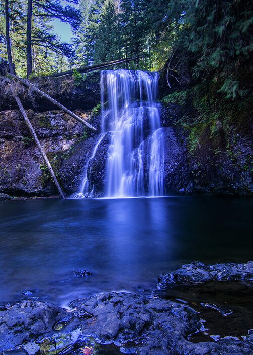 Falls Greeting Card featuring the photograph Silver Falls - Upper North Falls by Pelo Blanco Photo