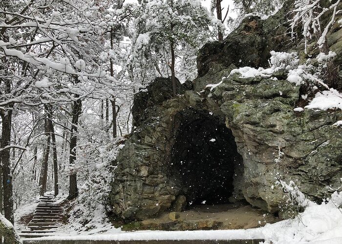 Torys Den Greeting Card featuring the photograph Snowy Torys Den by Chris Berrier