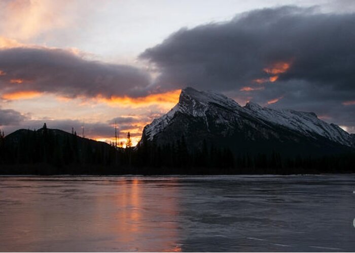 Sunrise Greeting Card featuring the photograph Sunrise Over Mount Rundle by Vivian Christopher