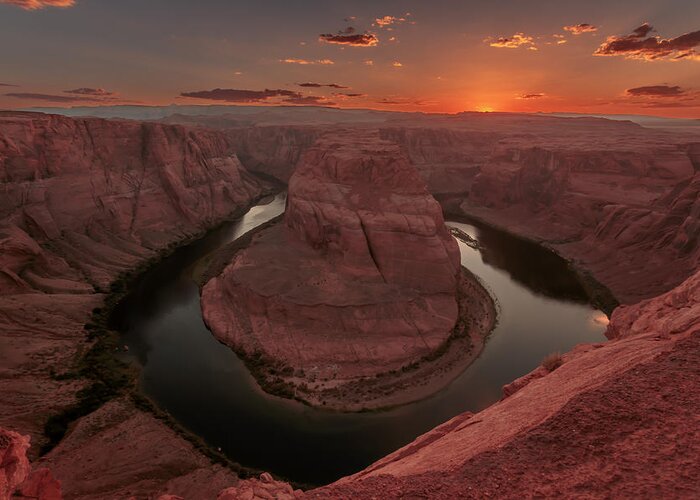 Sunset Greeting Card featuring the photograph Sunset at Horseshoe Bend by Susan Rissi Tregoning
