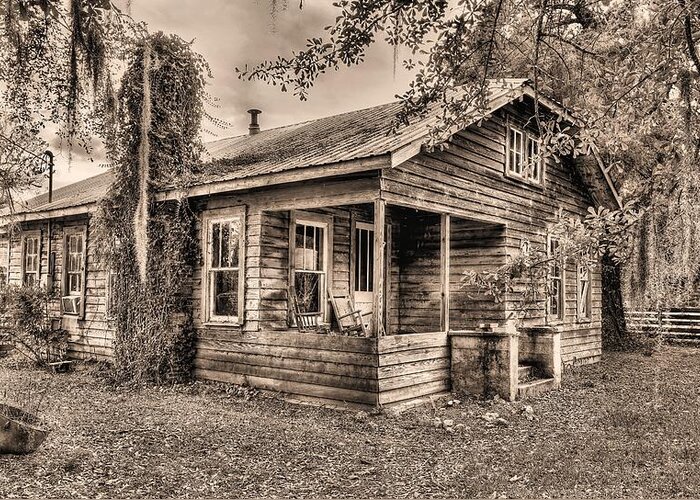 The Alabama Homestead Greeting Card featuring the photograph Sweet Home Alabama by JC Findley