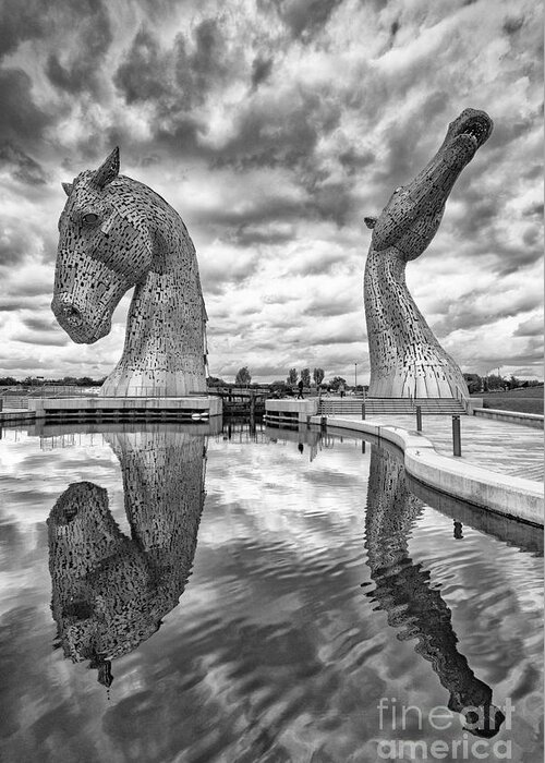 Landscape Greeting Card featuring the photograph The Kelpies by Richard Burdon