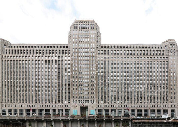 The Merchandise Mart Greeting Card featuring the photograph The Merchandise Mart by Jackson Pearson