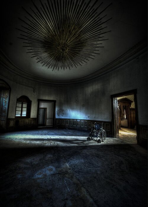 Abandon Greeting Card featuring the photograph The oval star room by Nathan Wright