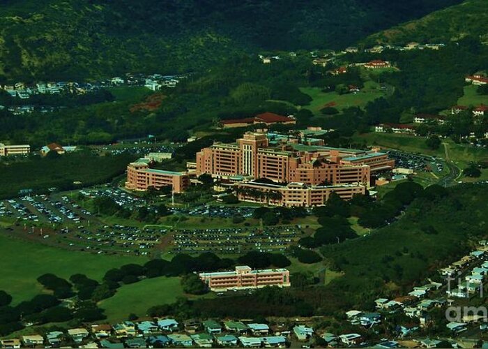 Aerial Greeting Card featuring the photograph Tripler Army Medical Center Honolulu by Craig Wood