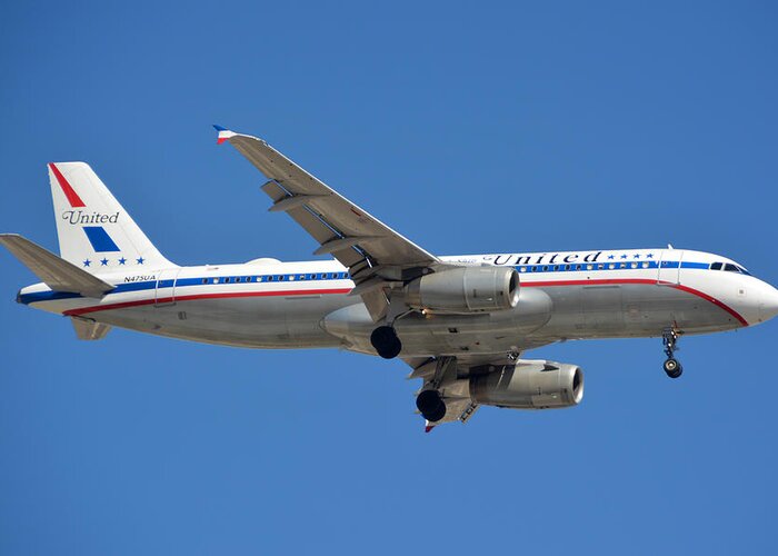 Airplane Greeting Card featuring the photograph United Airlines Airbus A320 Friend Ship N475UA Sky Harbor March 24 2015 by Brian Lockett