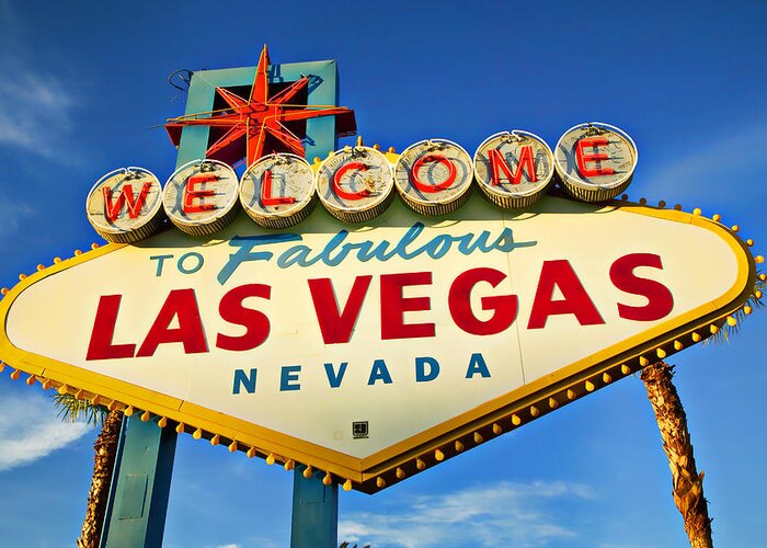 Welcome Las Vegas Sign Greeting Card featuring the photograph Welcome to Las Vegas sign by Garry Gay