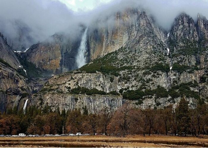 Yosemite Falls Greeting Card featuring the photograph Yosemite Falls Samsung A by Phyllis Spoor