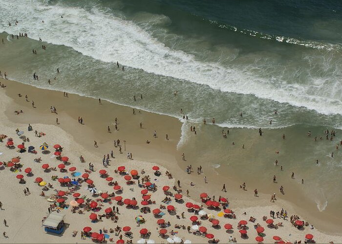 Water's Edge Greeting Card featuring the photograph Copacabana Beach #1 by Jose Fernando Ogura/curitiba/brazil