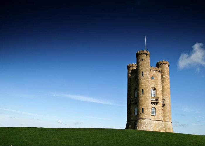 Viewpoint Greeting Card featuring the photograph Broadway Tower Horizontal by Pkfawcett