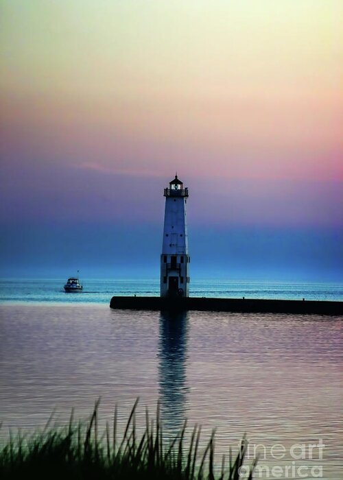 Lighthouse Greeting Card featuring the photograph Coming in for the Night by Joan Bertucci