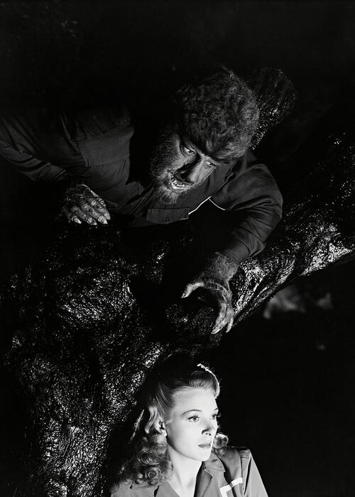 Evelyn Ankers Greeting Card featuring the photograph LON CHANEY JR. and EVELYN ANKERS in THE WOLF MAN -1941-. by Album