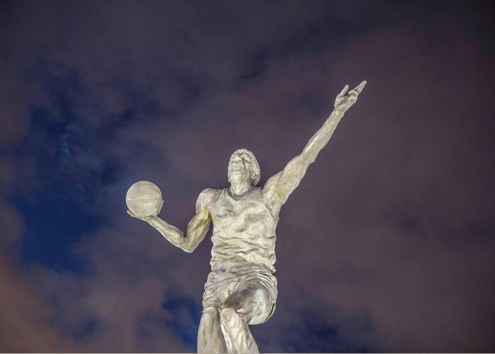 Magic Greeting Card featuring the photograph Magic Johnson Statue at Blue Hour by John McGraw