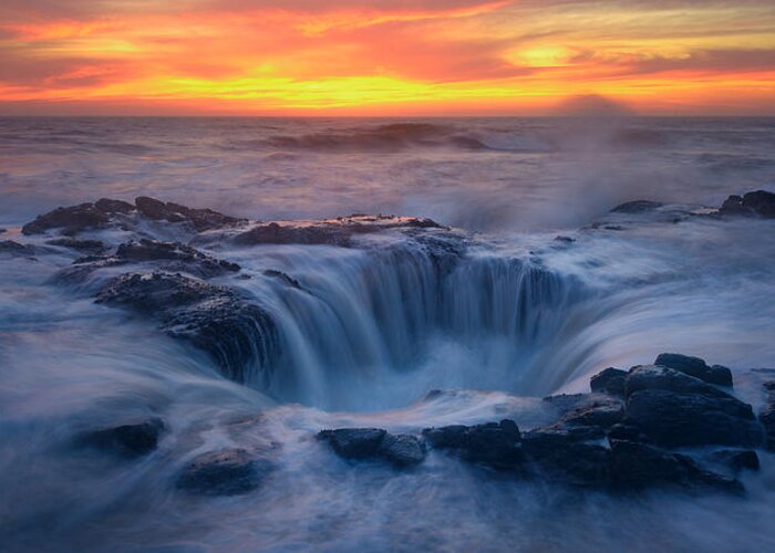 Seascape Greeting Card featuring the photograph Ocean Pit by Andy Wu