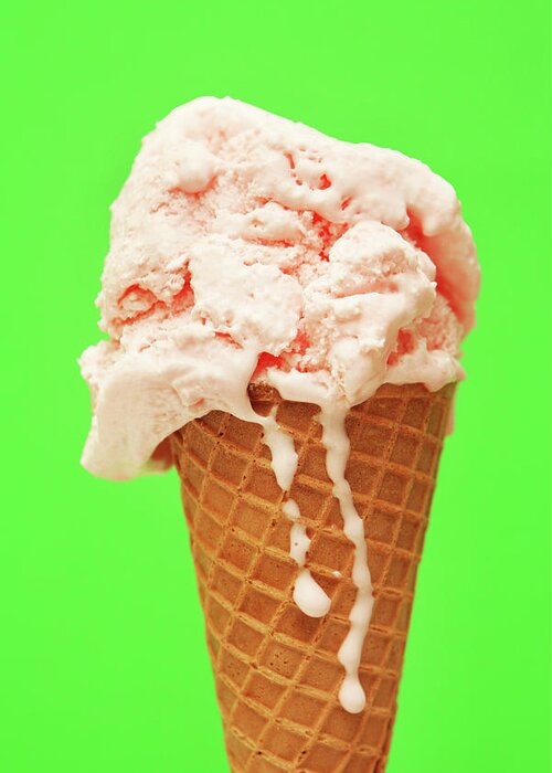 Enjoyment Greeting Card featuring the photograph Peppermint Ice Cream Melting by Kevinruss