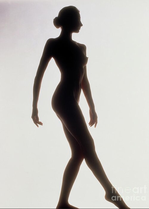 Naked Female Breast Silhouette Side View Horisontal Royalty Free SVG,  Cliparts, Vectors, and Stock Illustration. Image 15865197.