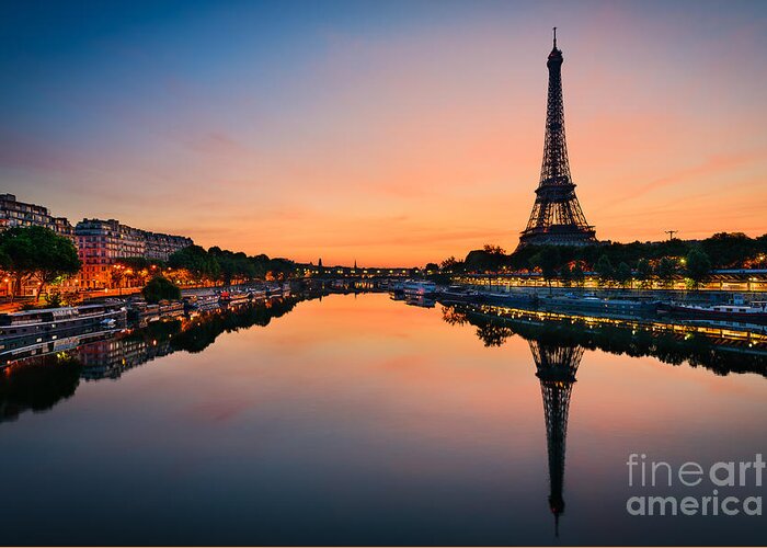Sky Greeting Card featuring the photograph Sunrise At The Eiffel Tower Paris by Mapics