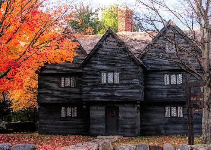 Salem Witch House Greeting Card featuring the photograph The Salem Witch House by Jeff Folger