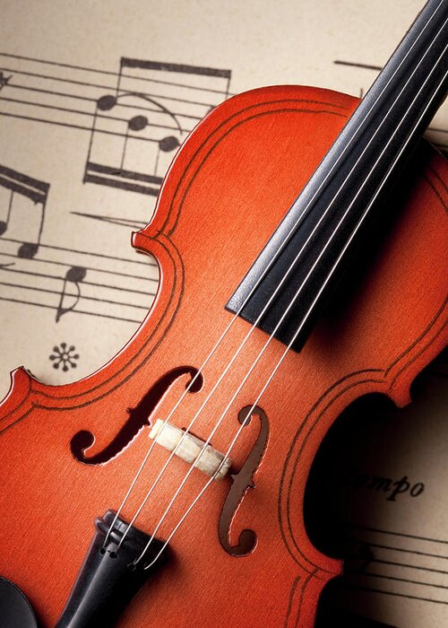 Sheet Music Greeting Card featuring the photograph Violin On Sheet Music by Malerapaso
