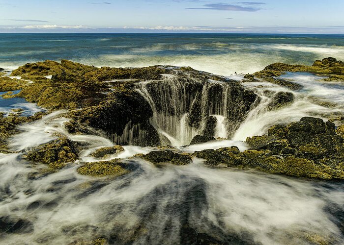 Oregon Greeting Card featuring the photograph Drama at Thor's Well #1 by Jeff Swan
