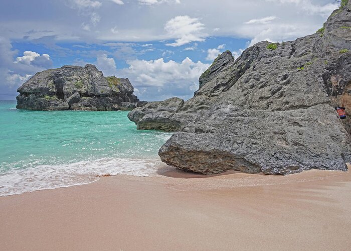 Bermuda Greeting Card featuring the photograph Bermuda - Pink Beach by Yvonne Jasinski