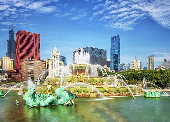 Buckingham Fountain Greeting Card featuring the photograph Buckingham Fountain - Grant Park - Chicago, IL by Susan Rissi Tregoning