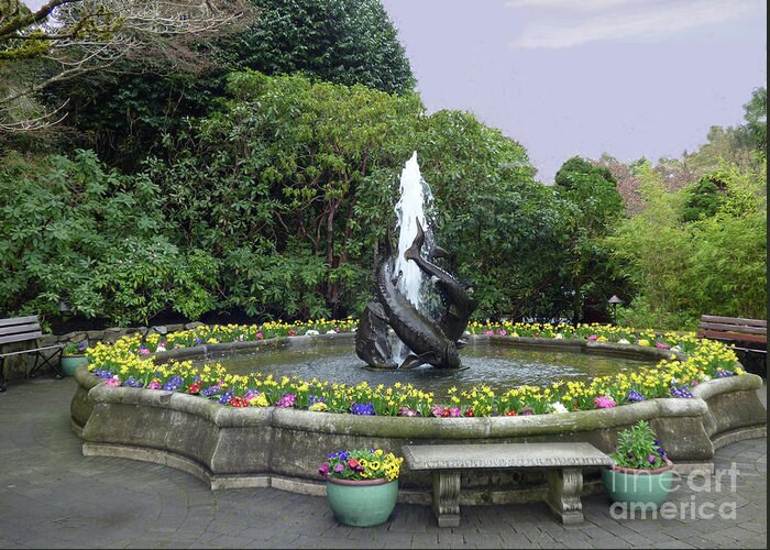Sturgeon Fountain Greeting Card featuring the photograph Butchart Gardens Sturgeon Fountain by Charles Robinson