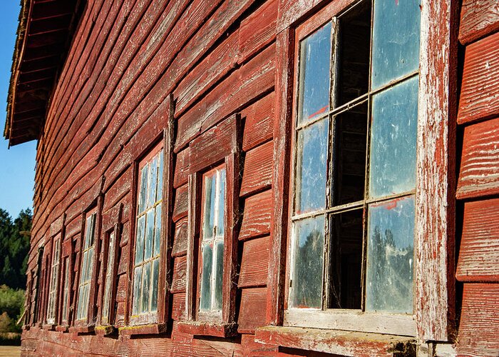 Rust Greeting Card featuring the photograph Remembering a Century Old Red Barn by Leslie Struxness