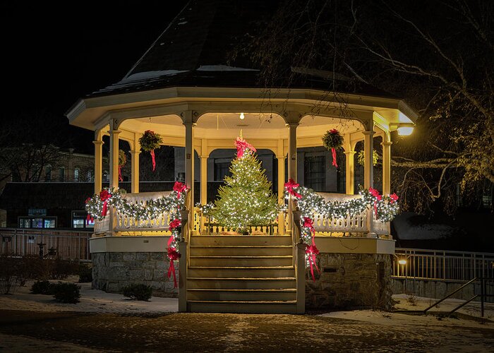 Skaneateles Greeting Card featuring the photograph Christmas in Skaneateles by Rod Best