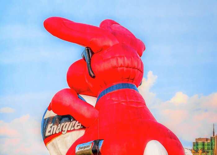 2016 Balloon Race Forest Park Greeting Card featuring the photograph Energizer Bunny by Kevin Lane