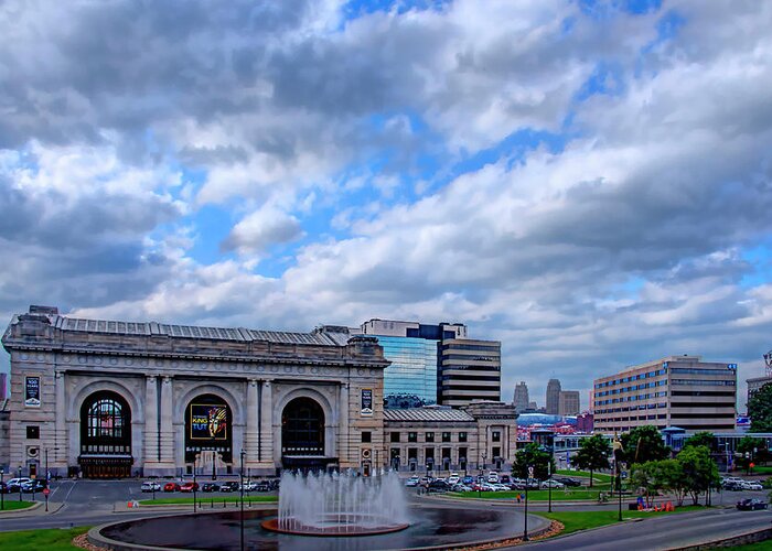  Greeting Card featuring the photograph Kansas City's Union Station by Jean Hutchison