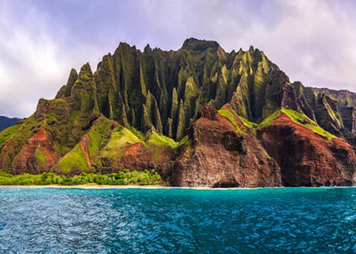 Napali Coast Greeting Card featuring the photograph Napali by Ryan Smith