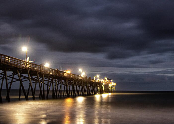 Oceanana Fishing Pier Greeting Card featuring the photograph Oceanana Fishing Pier by Night by Bob Decker