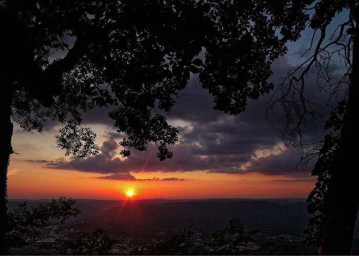 Chattanooga Greeting Card featuring the photograph Lookout Valley Sunset by George Taylor