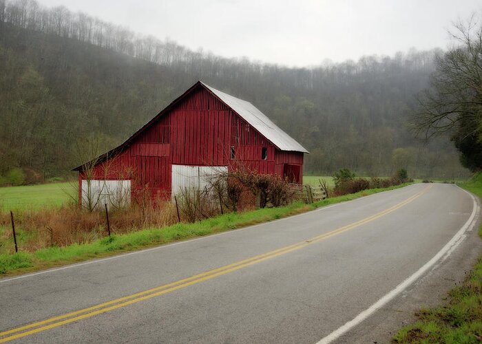 Tennessee Greeting Card featuring the photograph Tennessee Road Trip - foggy morning with roadside barn by Peter Herman