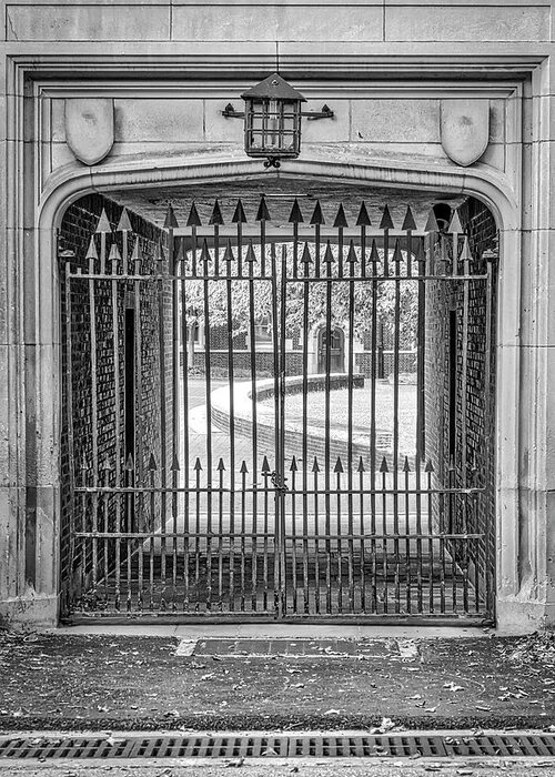 University Of Pennsylvania Greeting Card featuring the photograph U-Penn Courtyard BW by Susan Candelario