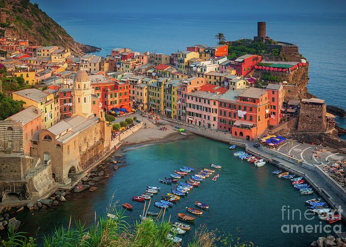 Cinque Terre Greeting Card featuring the photograph Vernazza Pomeriggio by Inge Johnsson
