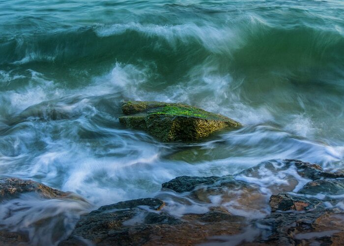 Aqua Greeting Card featuring the photograph Wave on rocks by Vicente Sargues