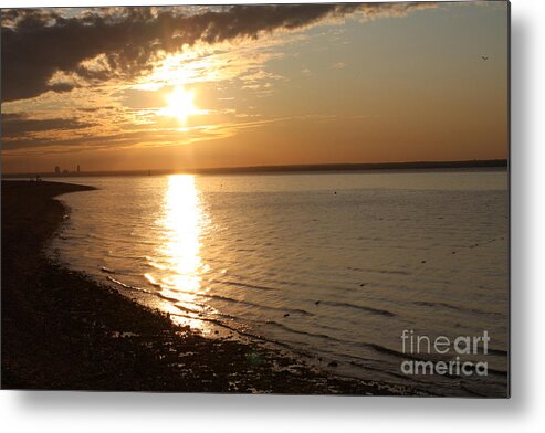 Bayille Sunset Metal Print featuring the photograph Bayville Sunset by John Telfer